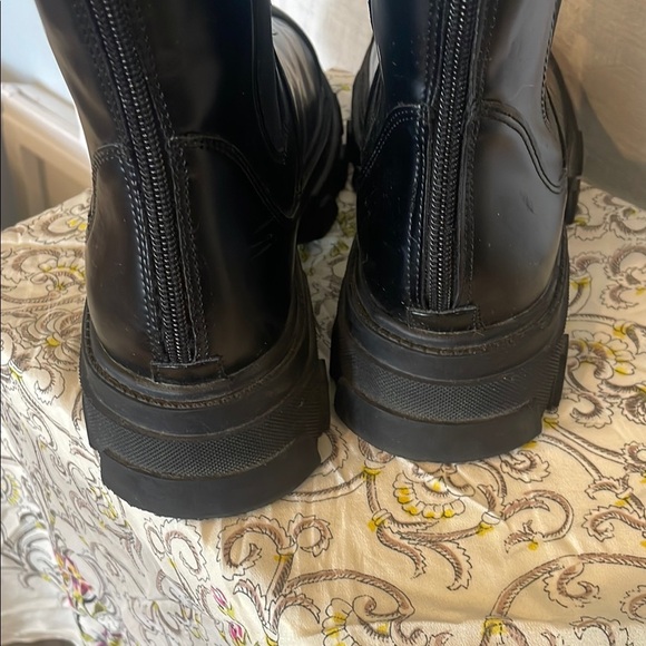 Black Chunky Chelsea Boots size 8 never worn - Picture 5 of 6